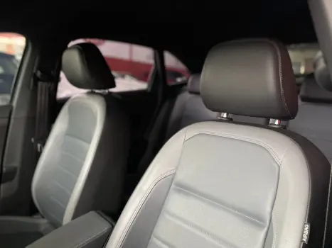 VOLKSWAGEN Nivus 1.0 4P FLEX 200 TSI HIGHLINE TURBO AUTOMTICO, Foto 7