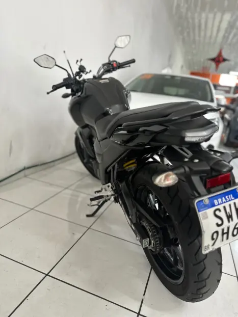 YAMAHA FZ 15 Fazer ABS, Foto 5