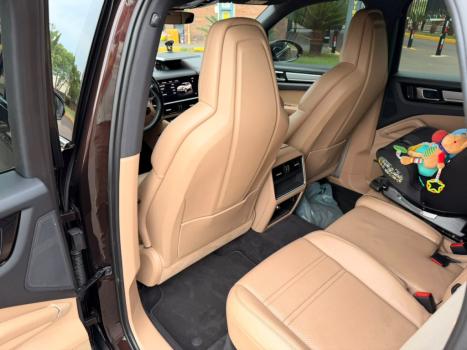 PORSCHE Cayenne 3.0 V6 32V 4P E-HYBRIDO PLATINUM EDITION AWD AUTOMÁTICO TIPTRONIC, Foto 7