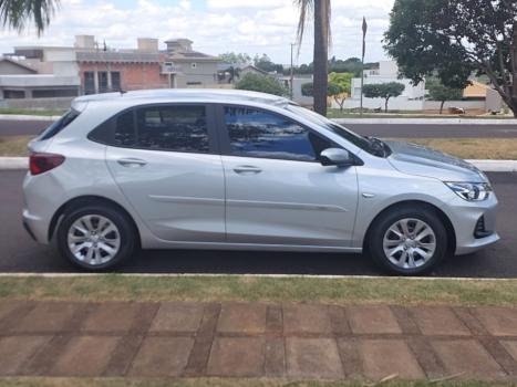 CHEVROLET Onix Hatch 1.0 4P FLEX LT, Foto 2