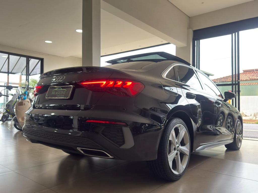 AUDI A3 Sedan - Foto
