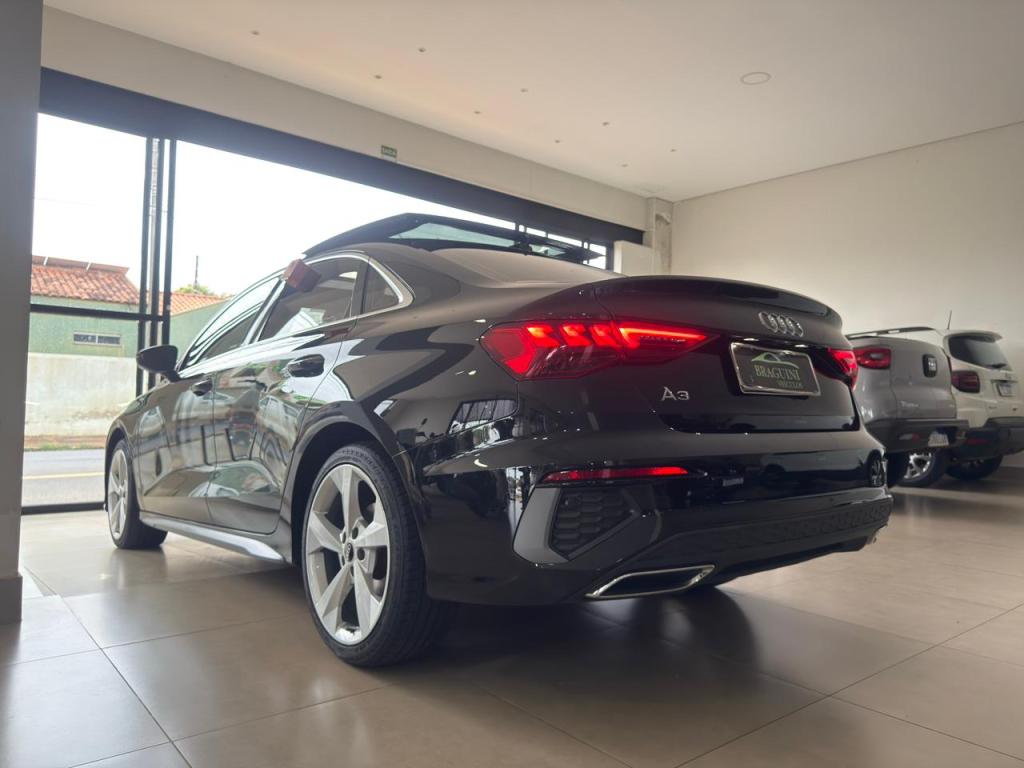 AUDI A3 Sedan - Foto