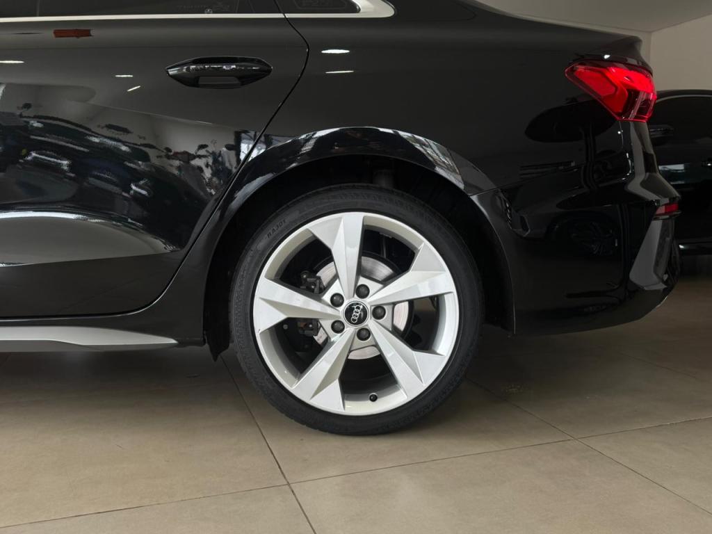 AUDI A3 Sedan - Foto