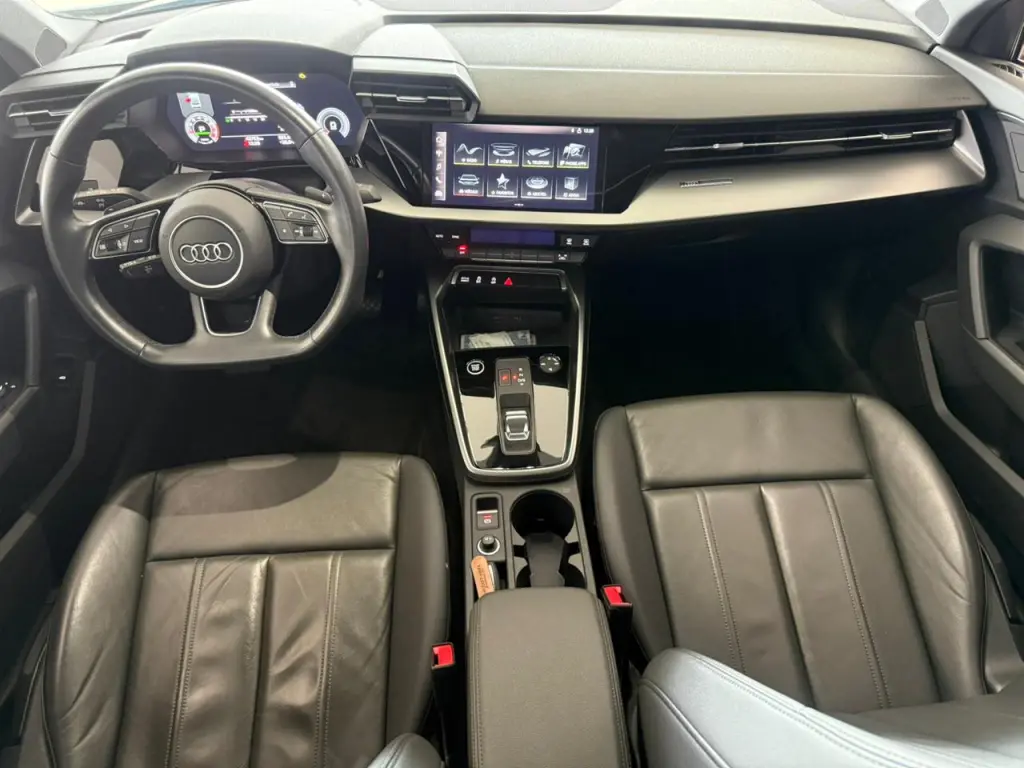 AUDI A3 Sedan - Foto