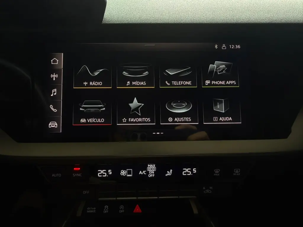 AUDI A3 Sedan - Foto