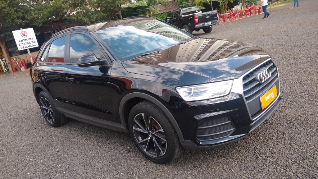 AUDI Q3 - Foto