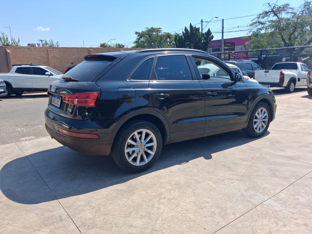 AUDI Q3 - Foto