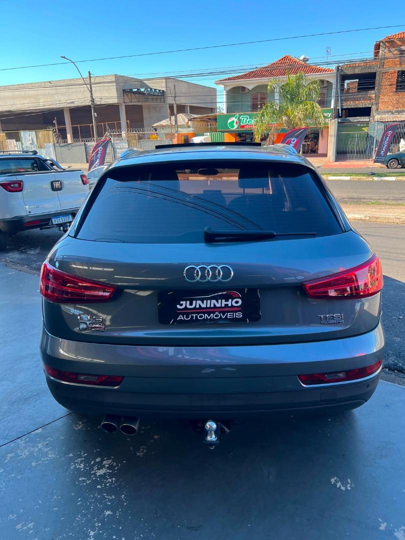 AUDI Q3 - Foto