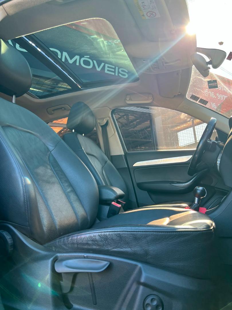 AUDI Q3 - Foto