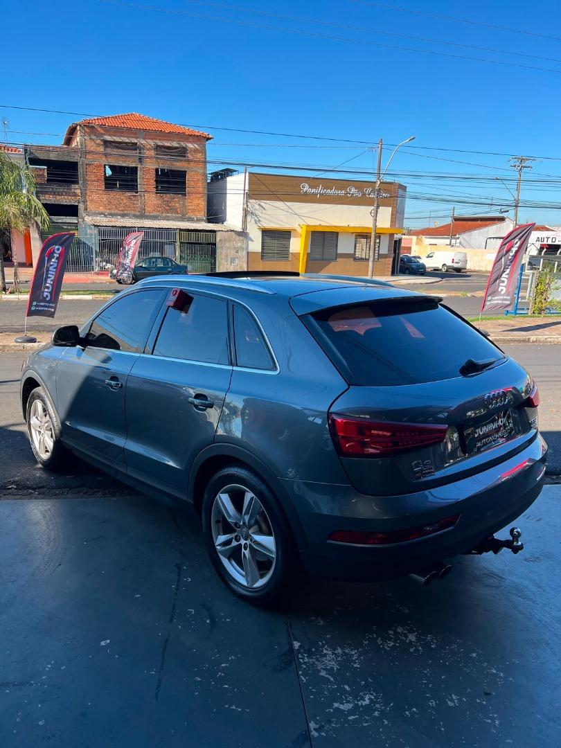 AUDI Q3 - Foto