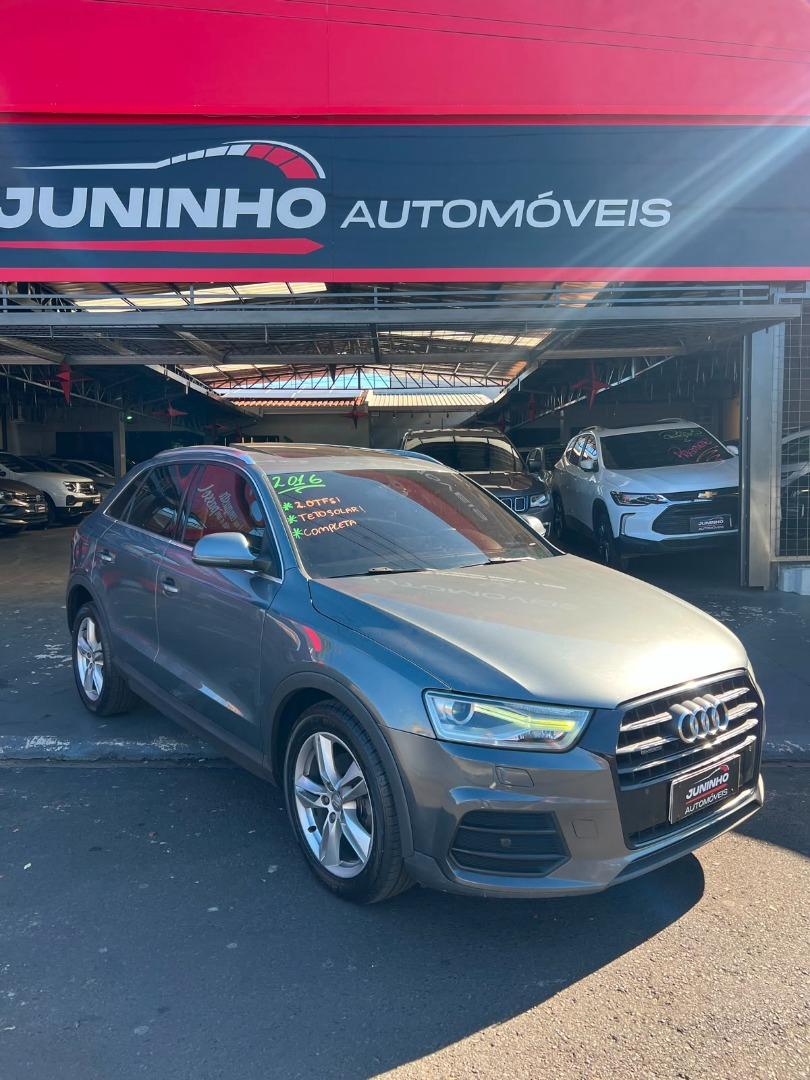 AUDI Q3 - Foto