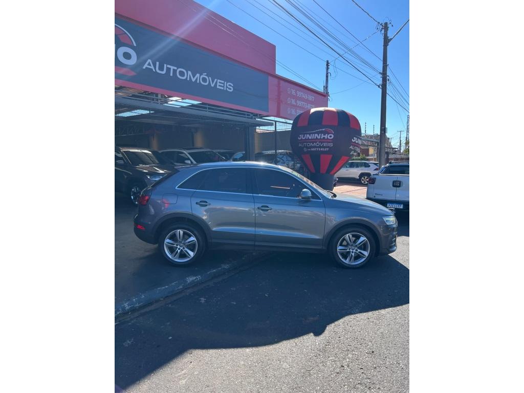 AUDI Q3 - Foto