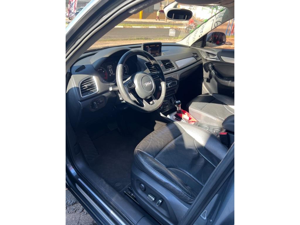 AUDI Q3 - Foto