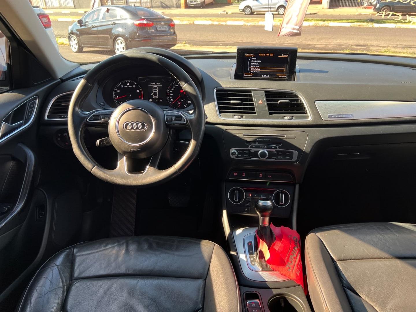AUDI Q3 - Foto