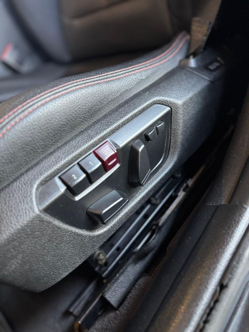 BMW 320I - Foto