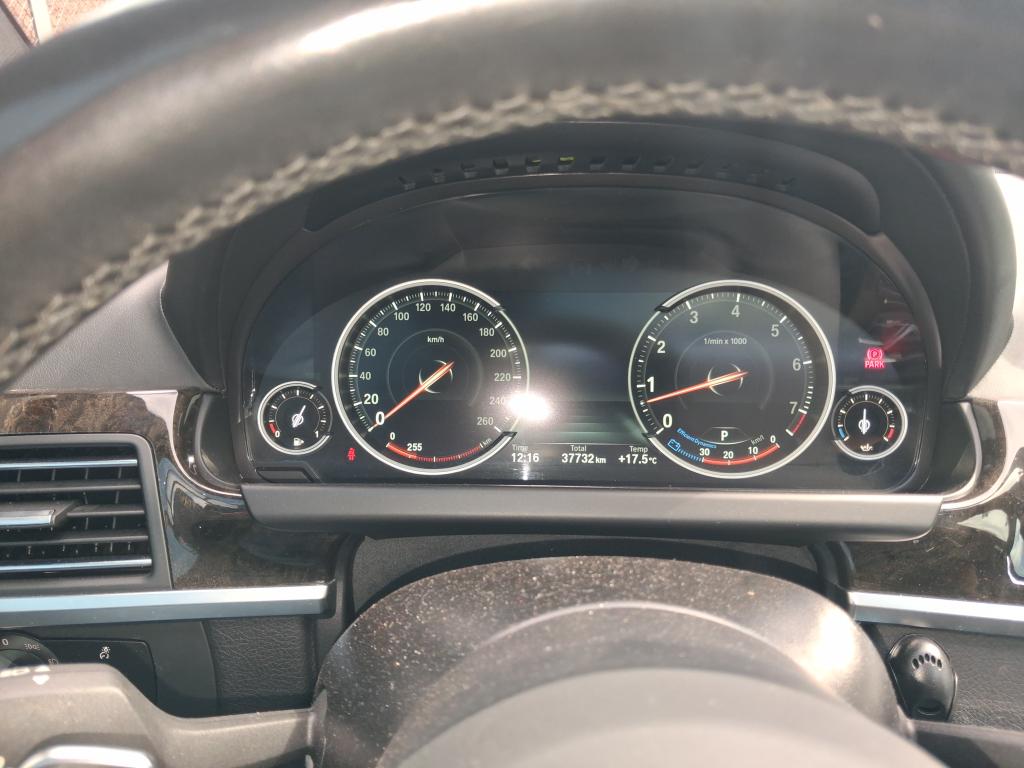 BMW 640I - Foto