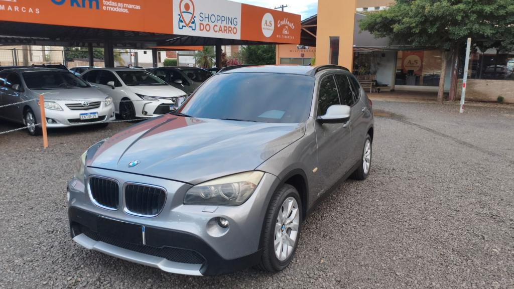 BMW X1 - Foto