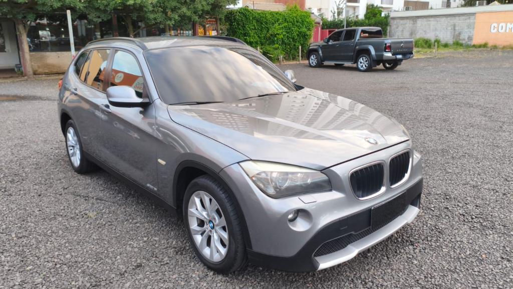 BMW X1 - Foto