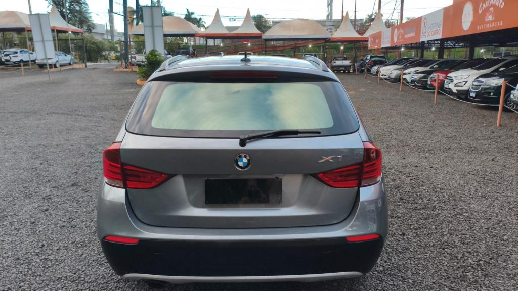 BMW X1 - Foto