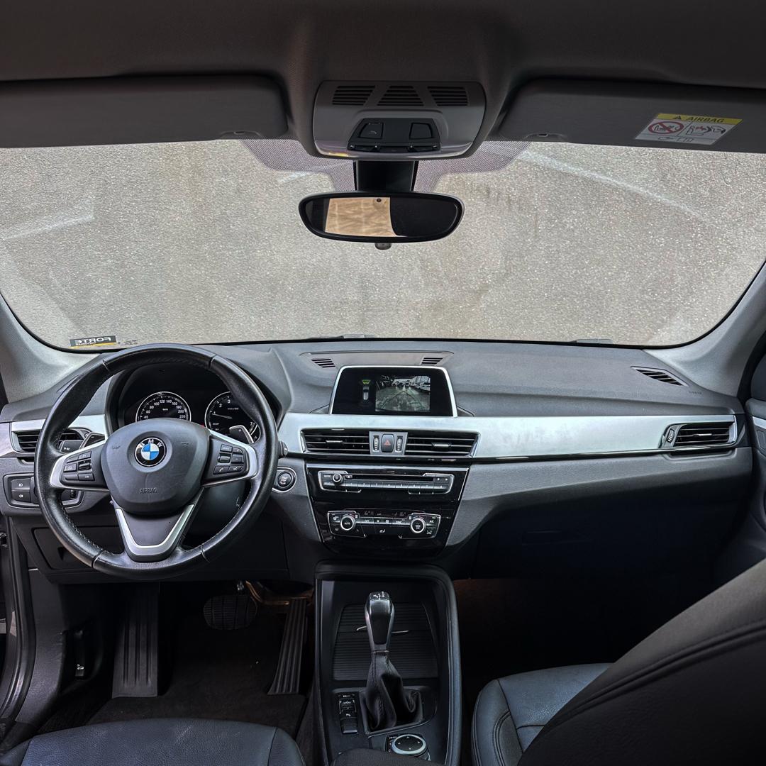 BMW X1 - Foto