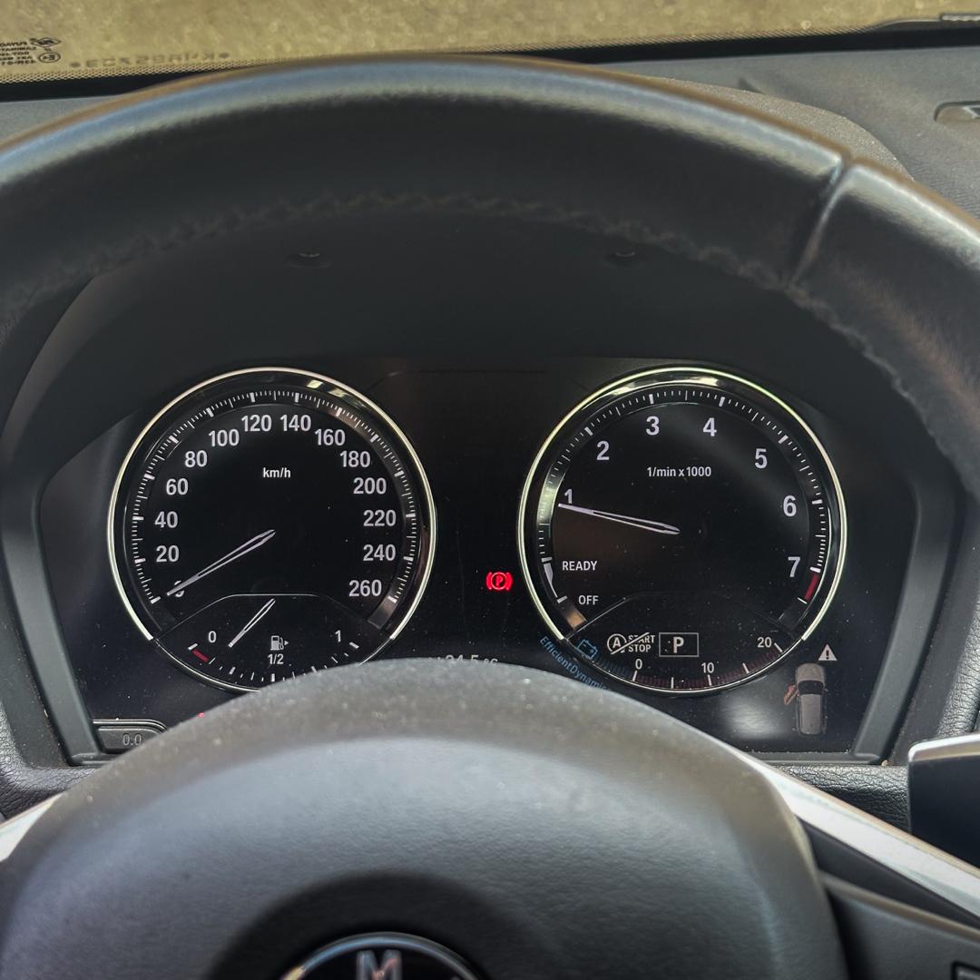 BMW X1 - Foto