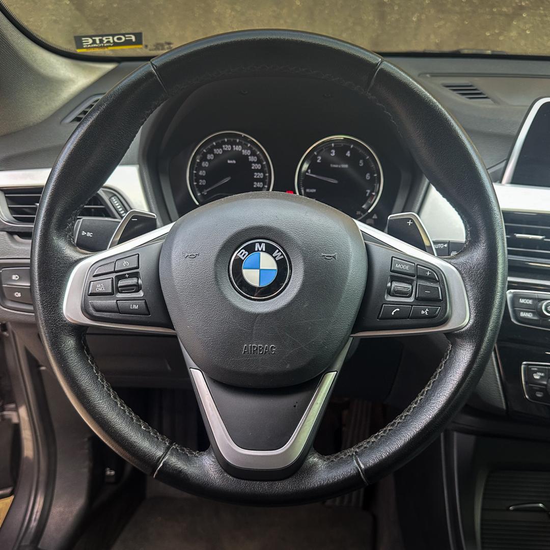 BMW X1 - Foto