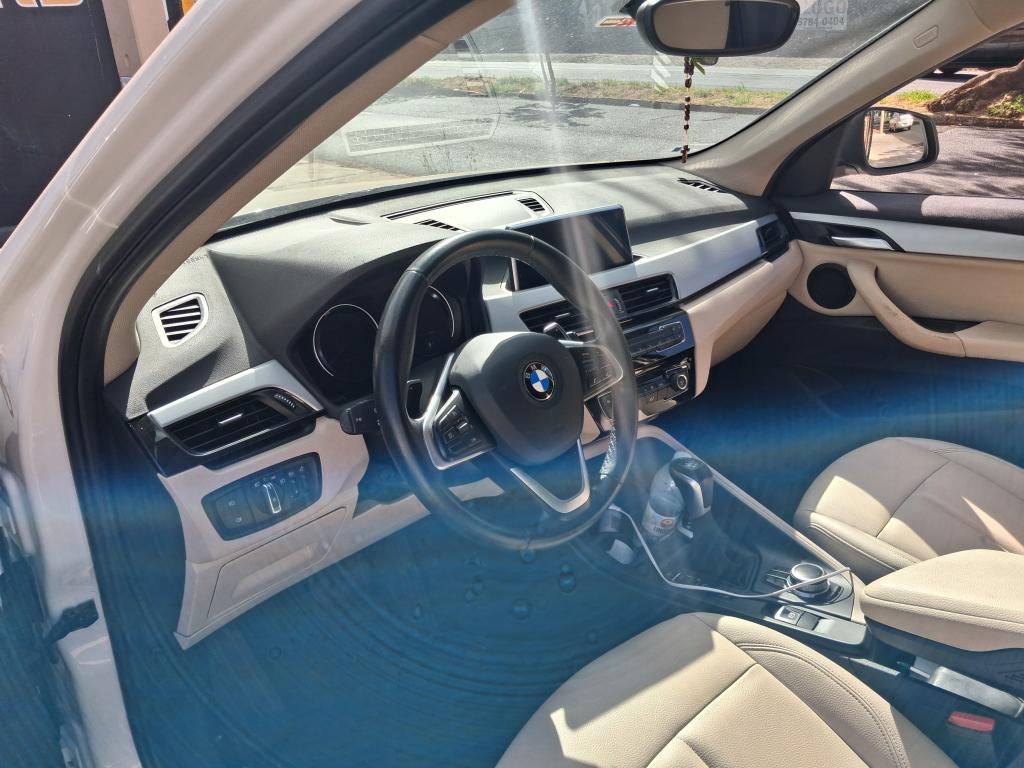 BMW X1 - Foto