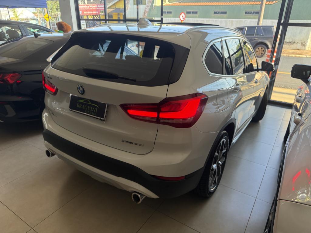 BMW X1 - Foto