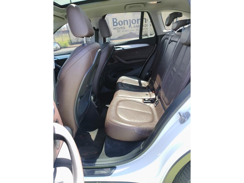 BMW X1 - Foto