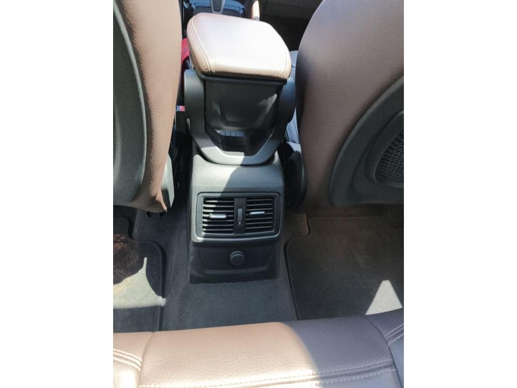 BMW X1 - Foto