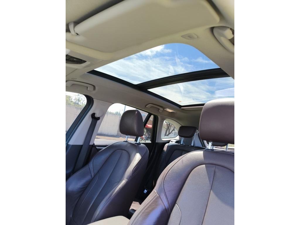BMW X1 - Foto