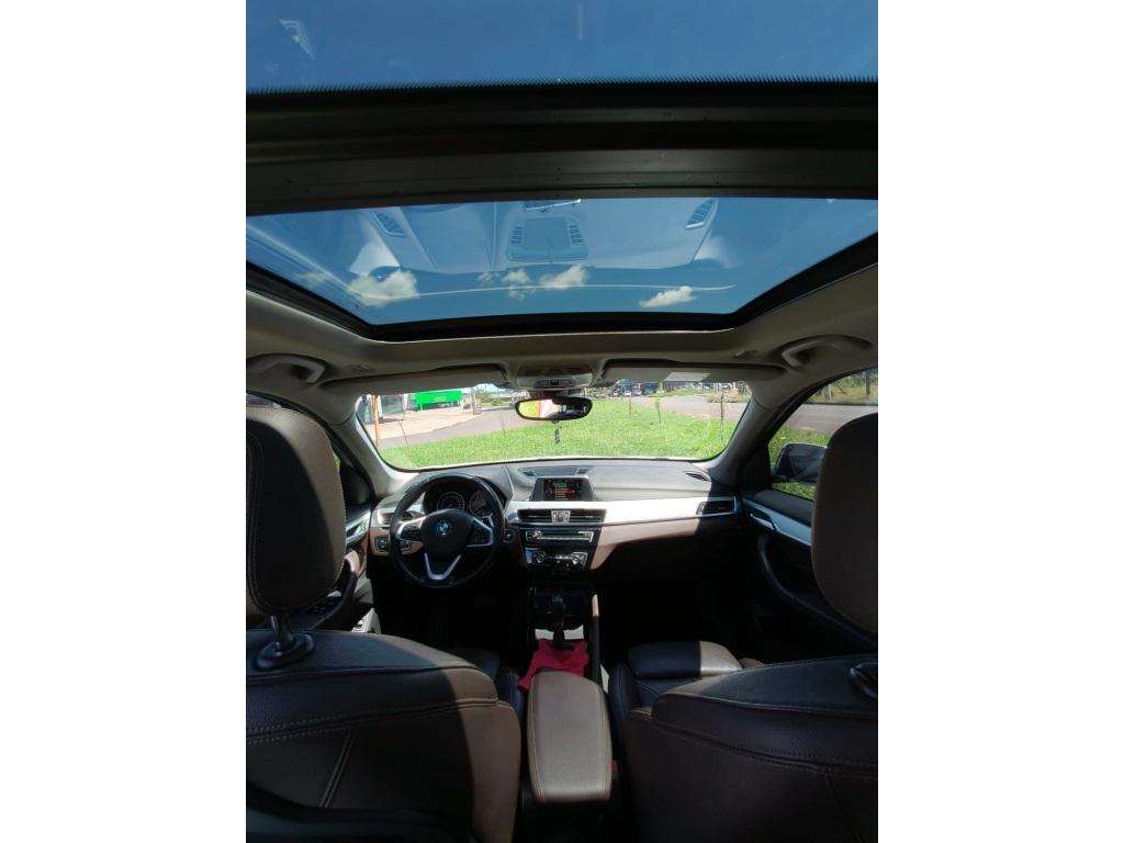 BMW X1 - Foto