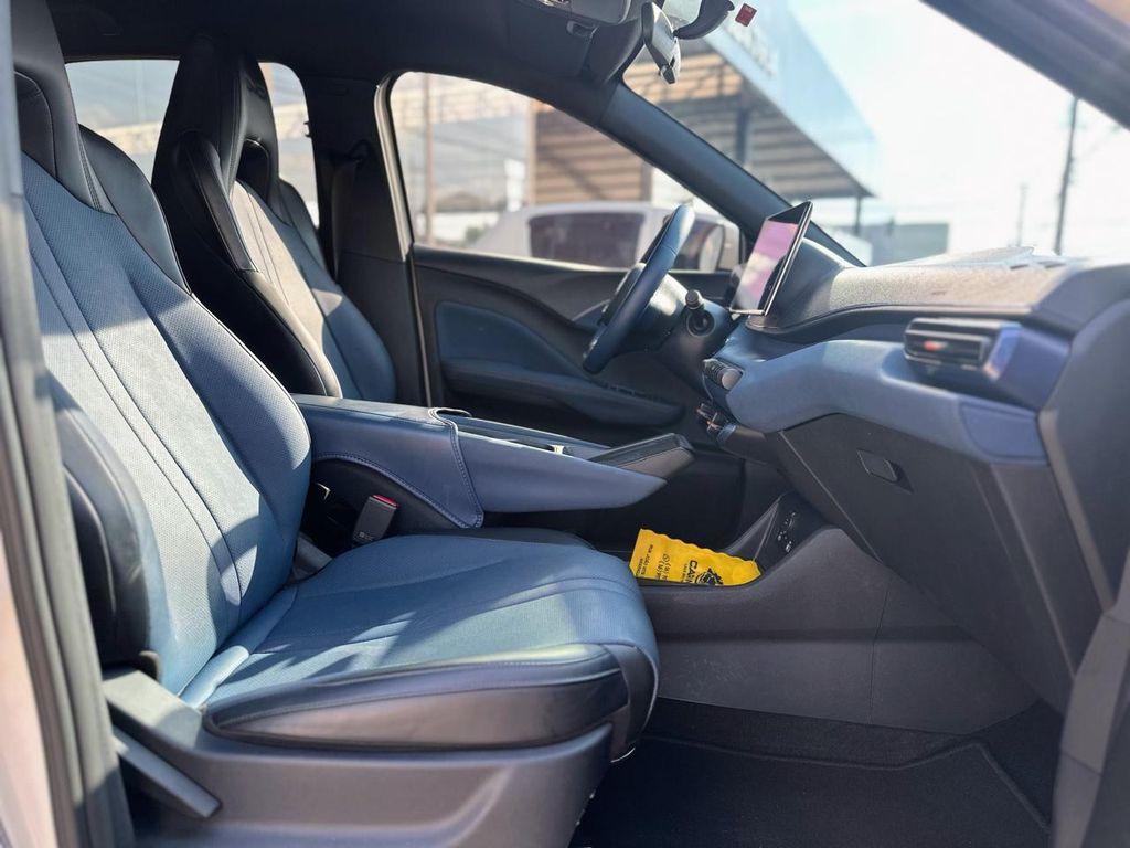 BYD Dolphin - Foto