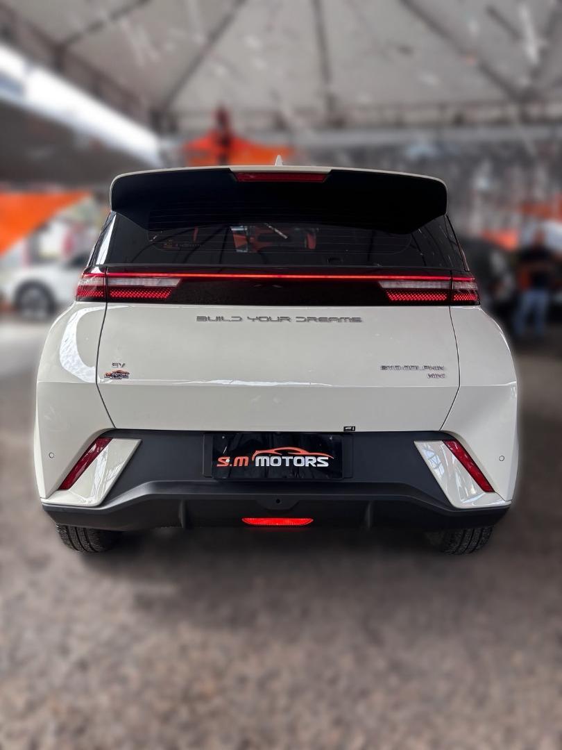 BYD Dolphin Mini - Foto