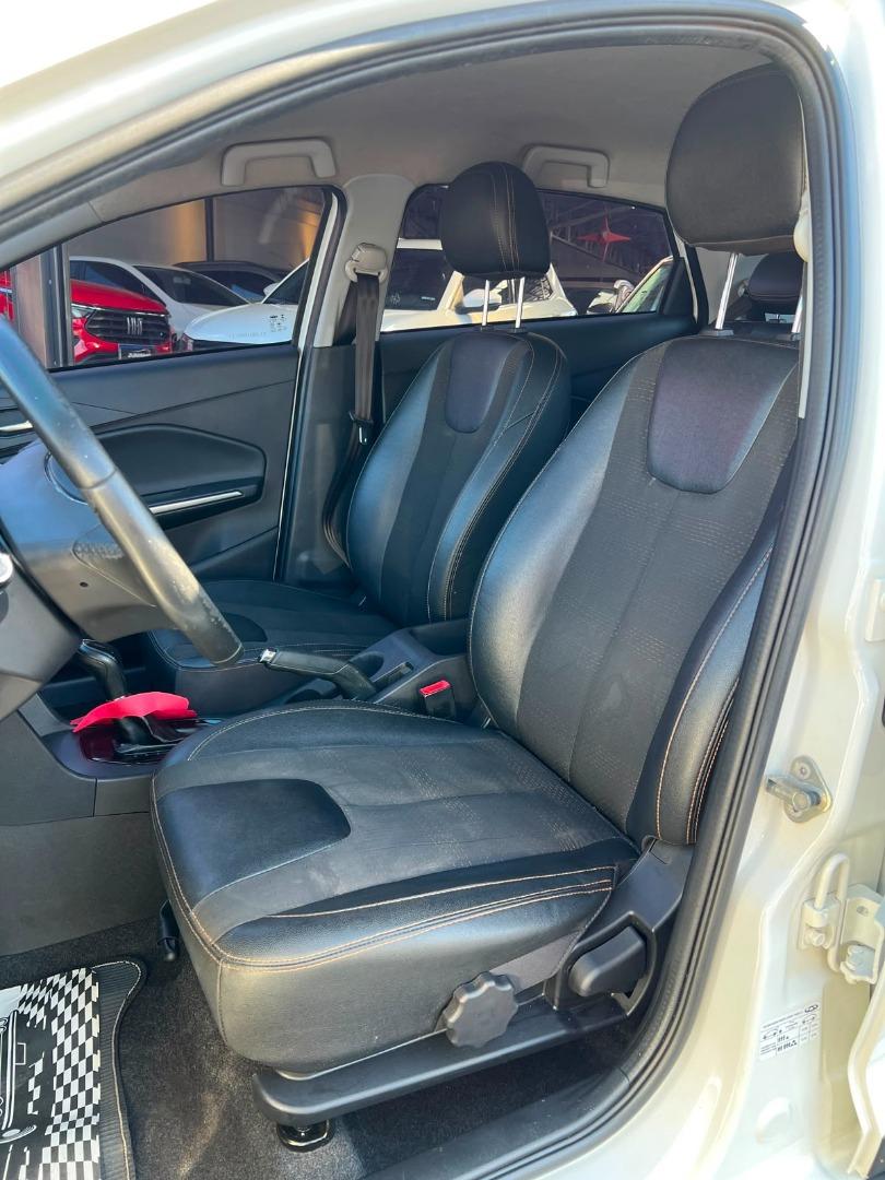 CHERY Tiggo 2 - Foto