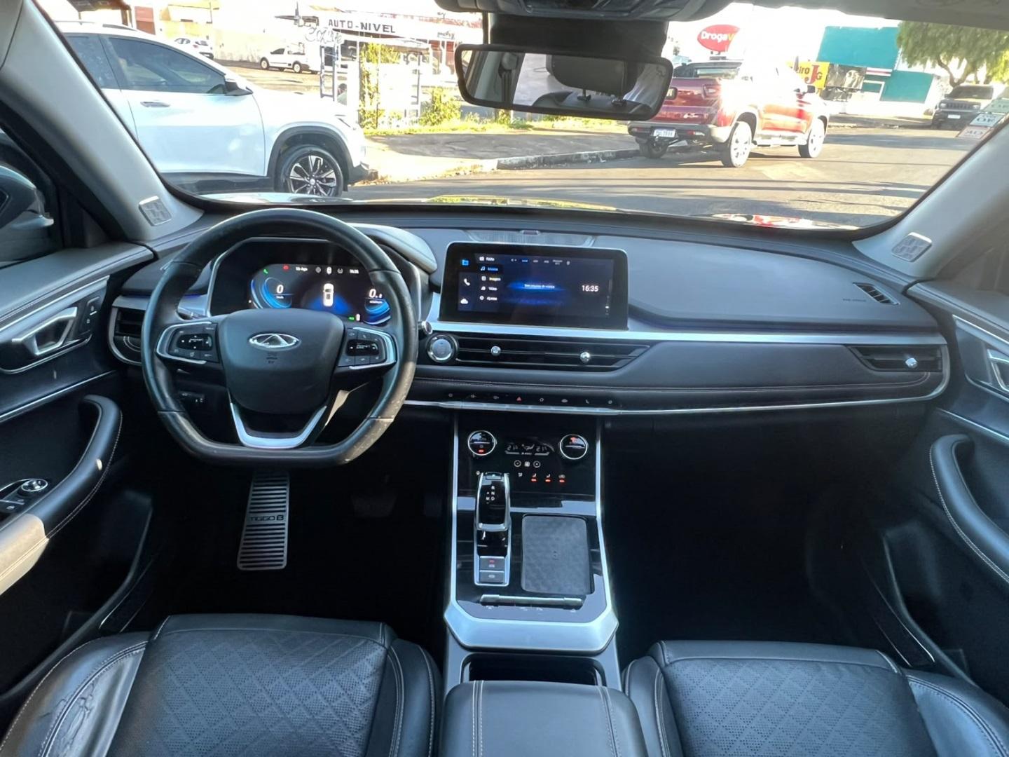 CHERY Tiggo 8 - Foto