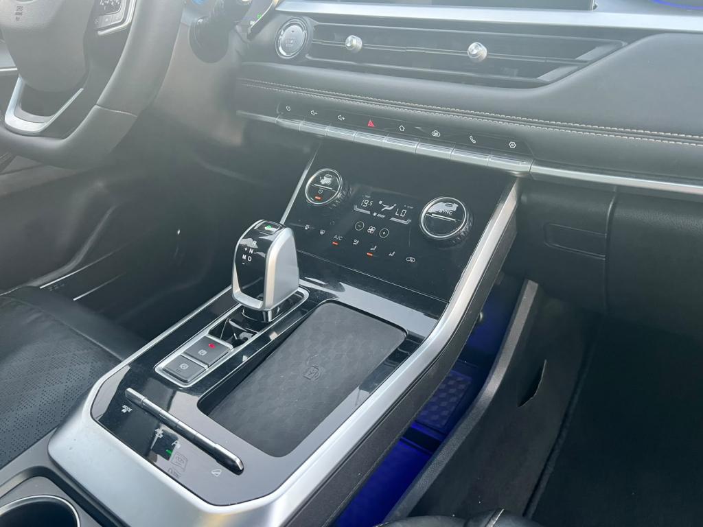 CHERY Tiggo 8 - Foto
