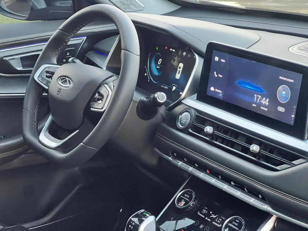 CHERY Tiggo 8 - Foto