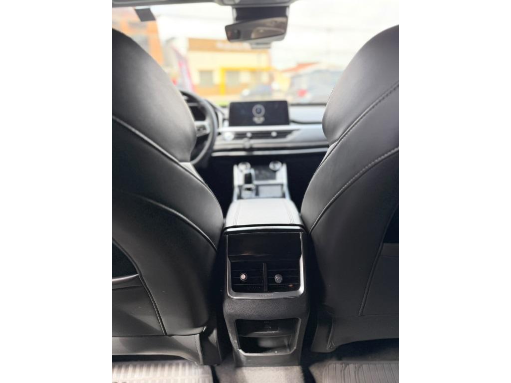 CHERY Tiggo 8 - Foto