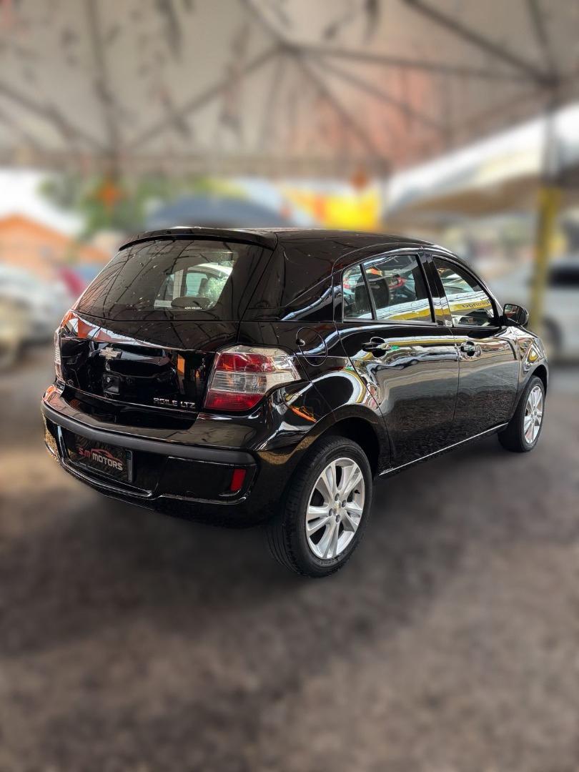 CHEVROLET Agile - Foto