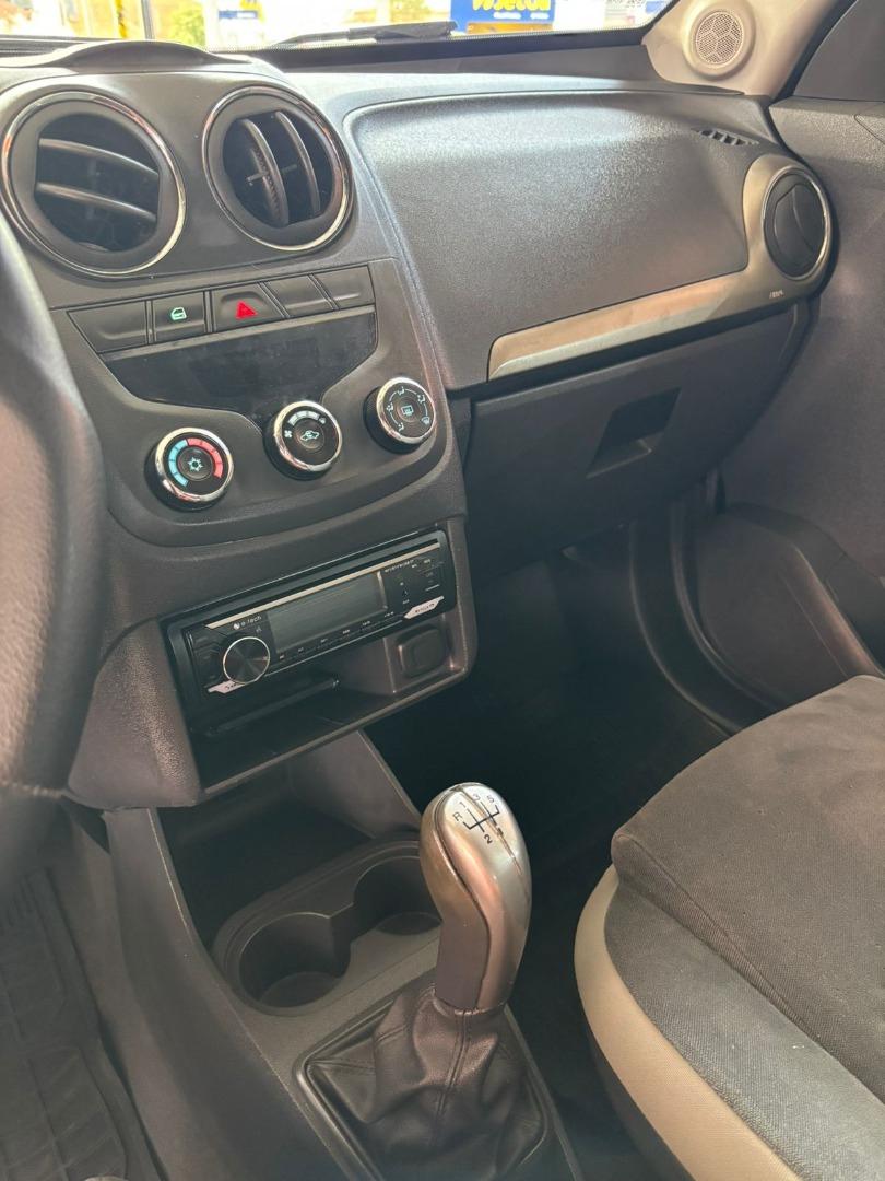 CHEVROLET Agile - Foto