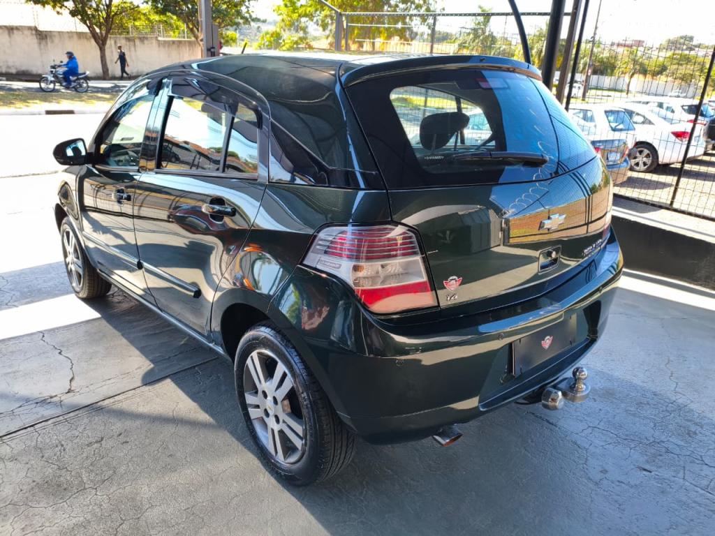 CHEVROLET Agile - Foto
