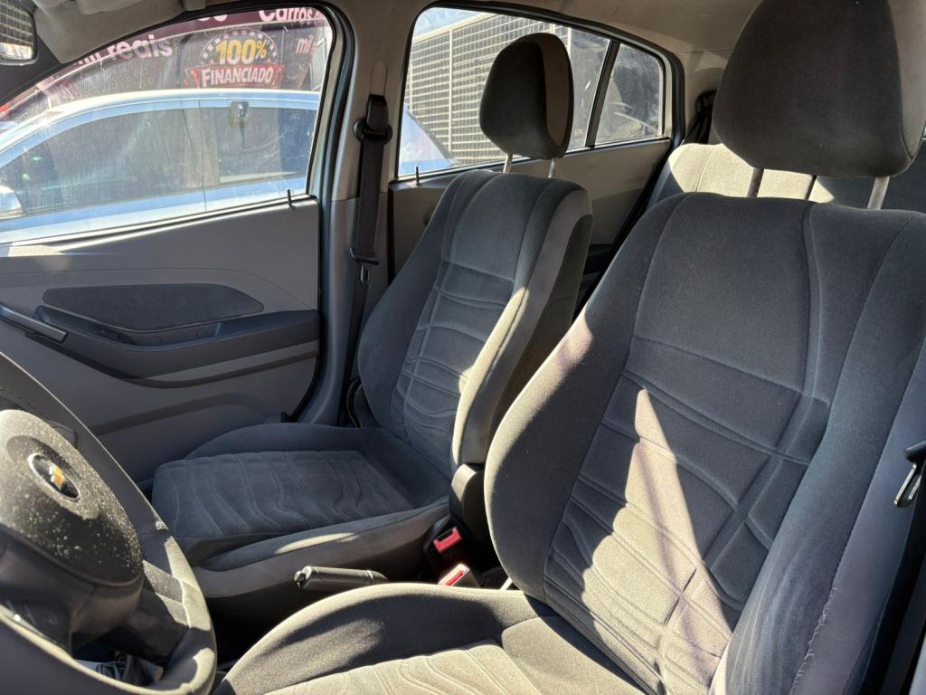 CHEVROLET Agile - Foto
