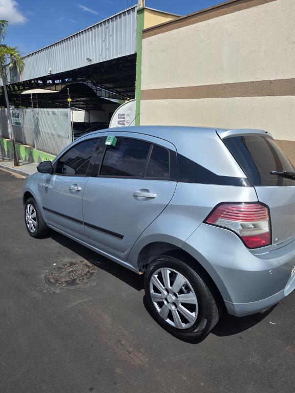 CHEVROLET Agile - Foto