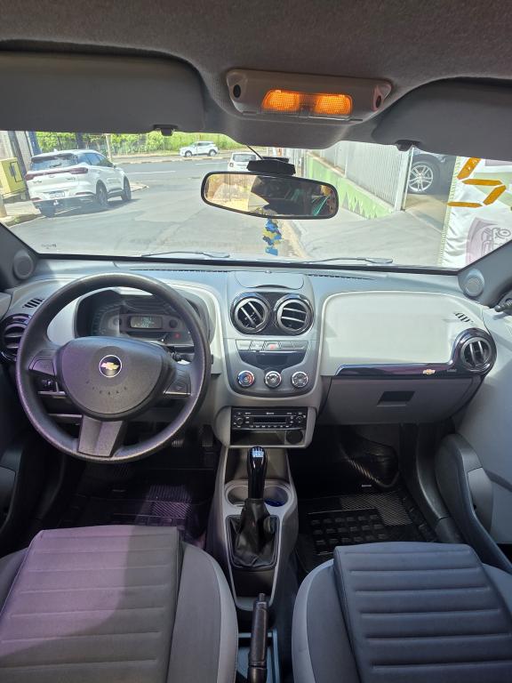 CHEVROLET Agile - Foto
