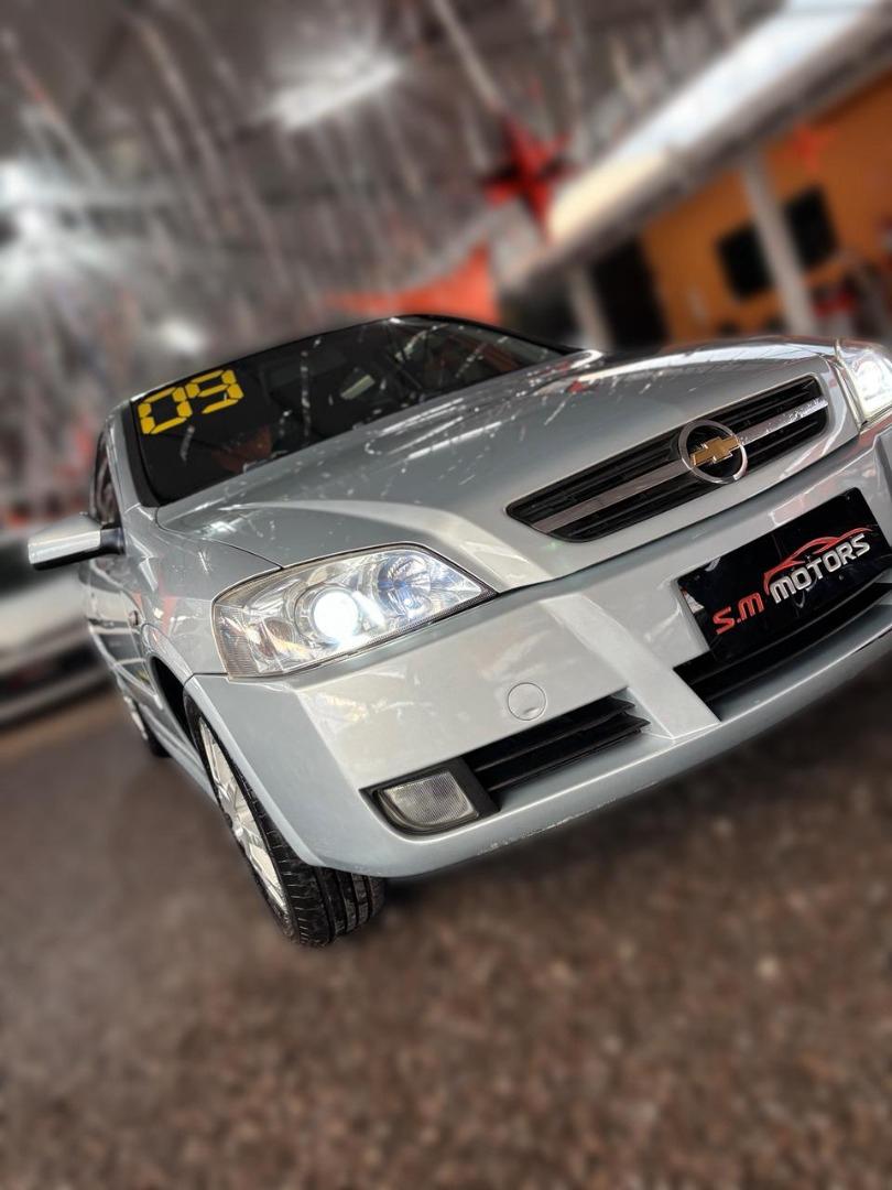 CHEVROLET Astra Hatch - Foto