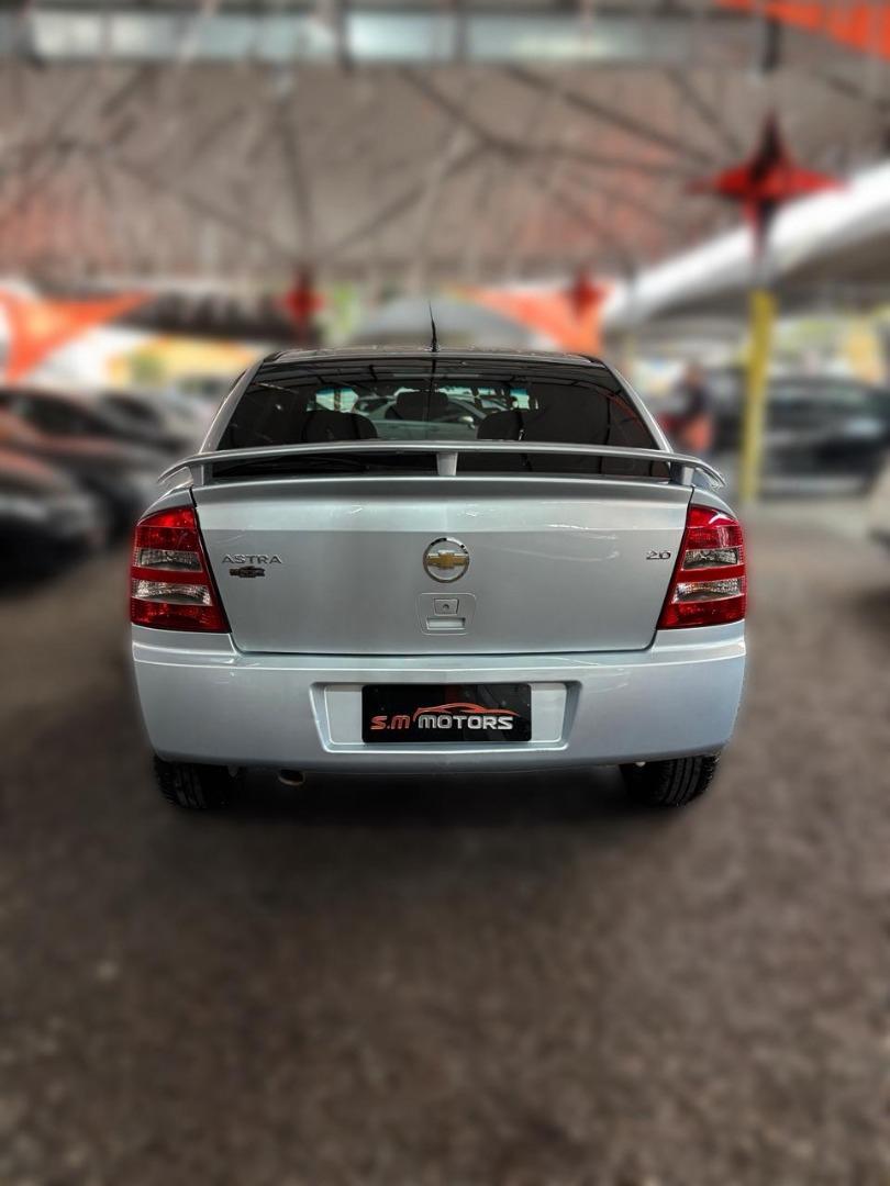 CHEVROLET Astra Hatch - Foto