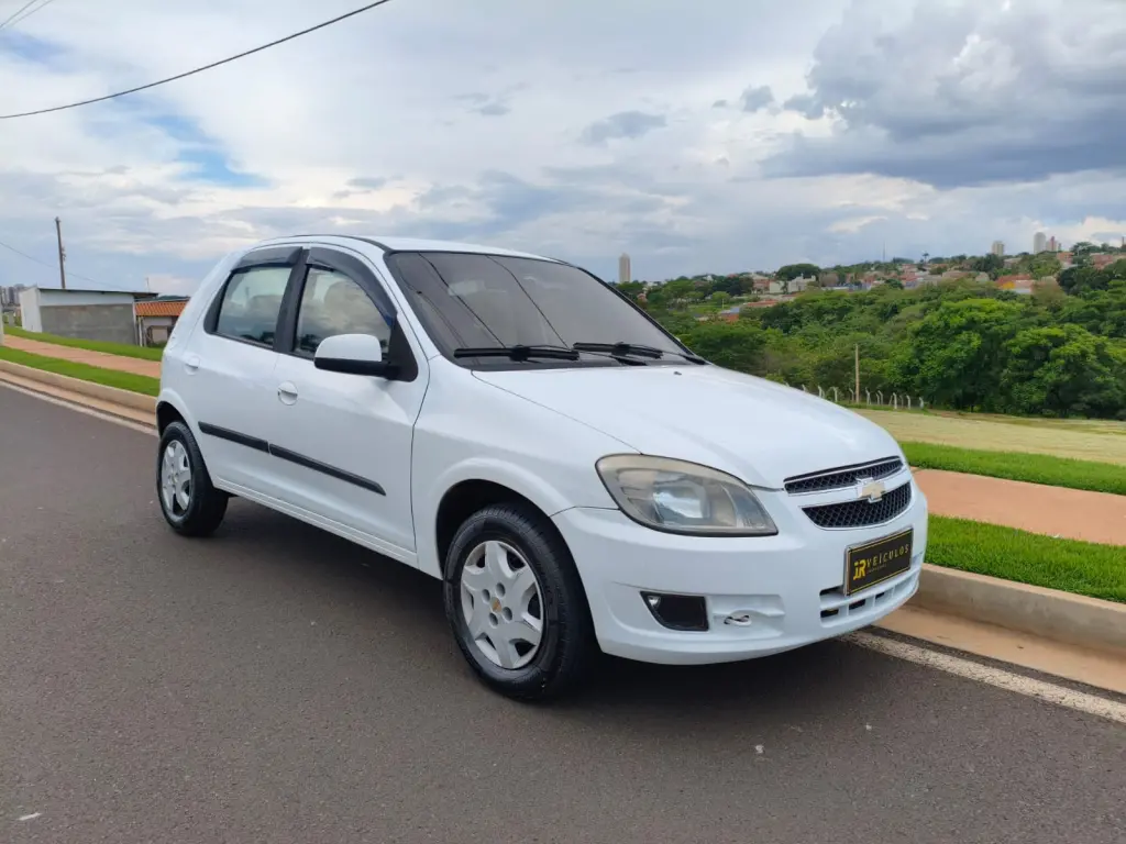 CHEVROLET Celta - Foto