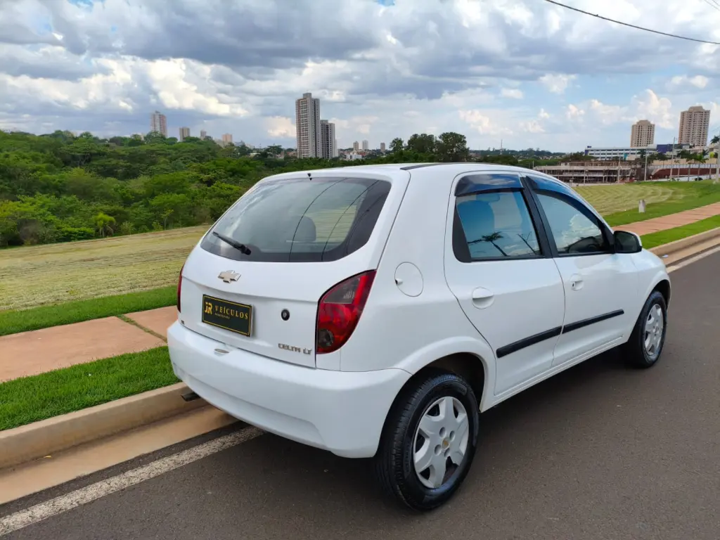 CHEVROLET Celta - Foto