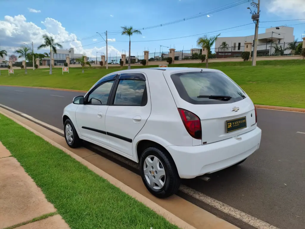 CHEVROLET Celta - Foto